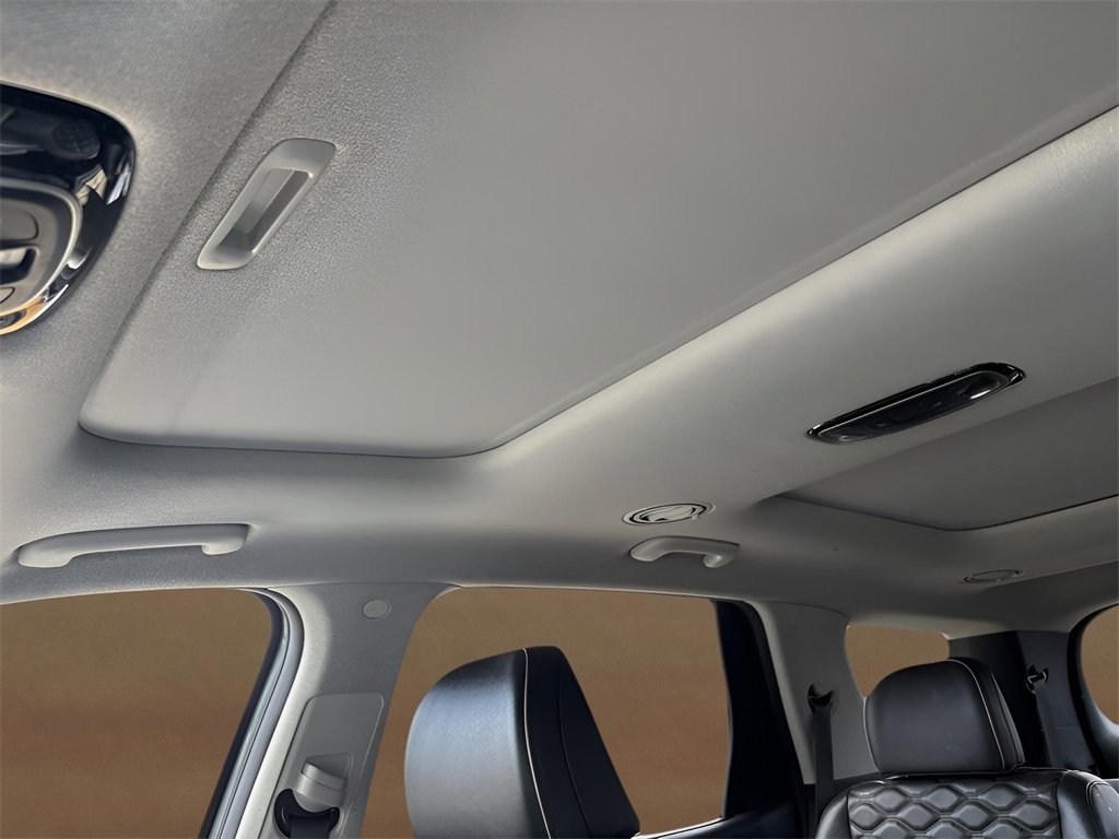 Used 2022 Hyundai Palisade Limited image 15