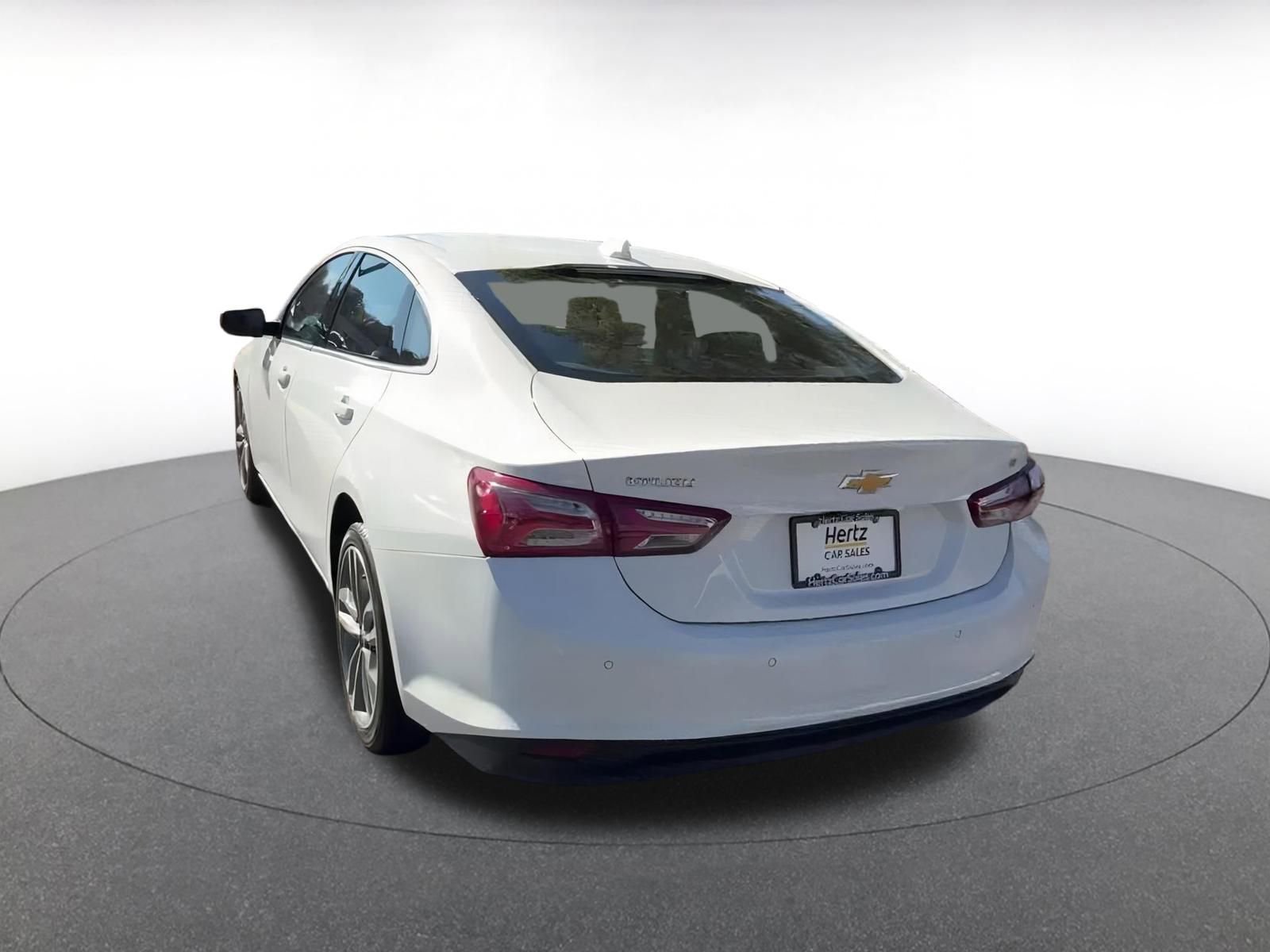 Used 2024 Chevrolet Malibu LT image 11