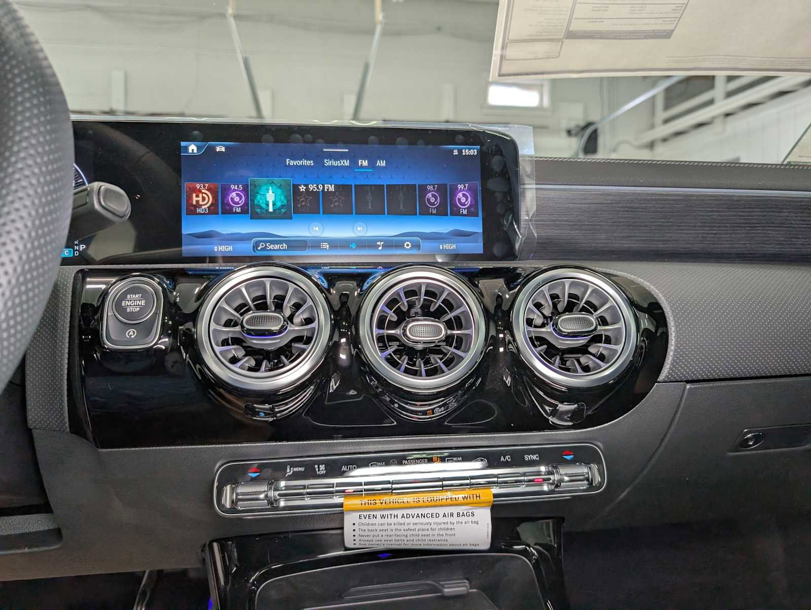 New 2025 Mercedes-Benz CLA 250 4MATIC image 30