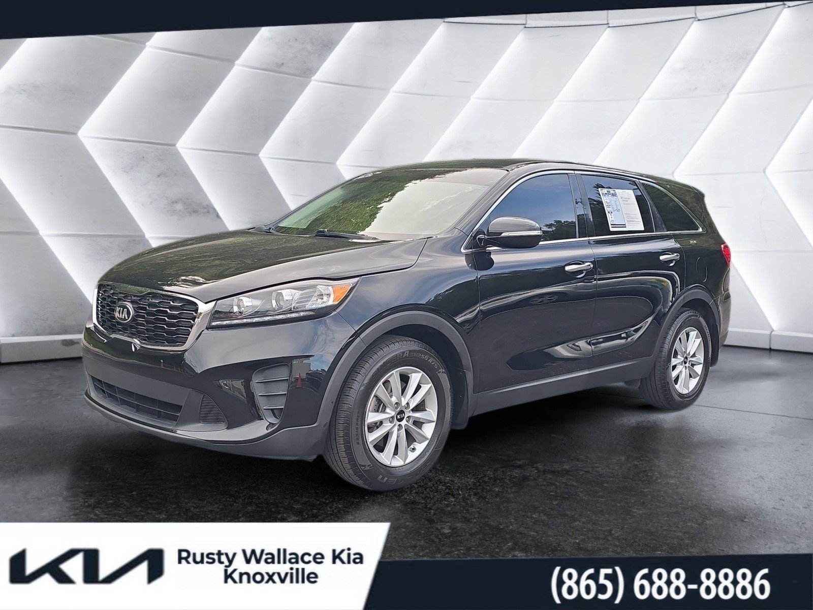 Used 2020 Kia Sorento LX FWD image 1
