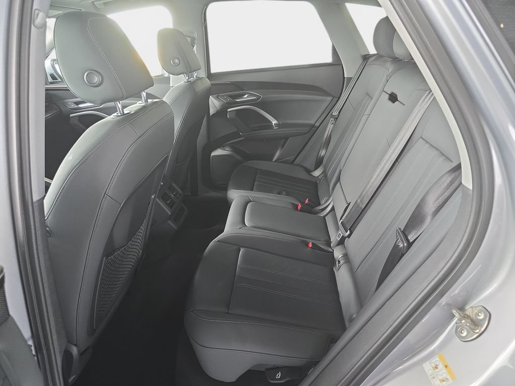 Certified 2025 Audi Q5 Premium w/ Convenience Package AWD/4WD image 23