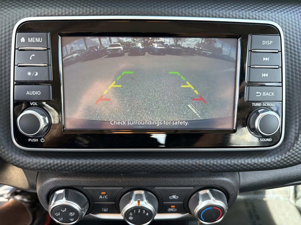 Certified 2025 Nissan Kicks Play S image 23