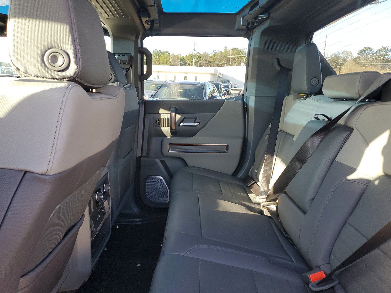 New 2025 GMC Hummer EV 3X w/ Extreme Off-Road Package image 12