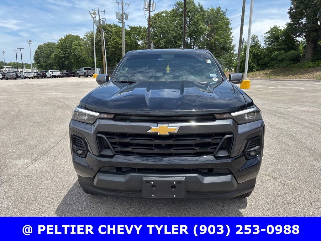Used 2025 Chevrolet Colorado LT w/ LT Convenience Package RWD image 2