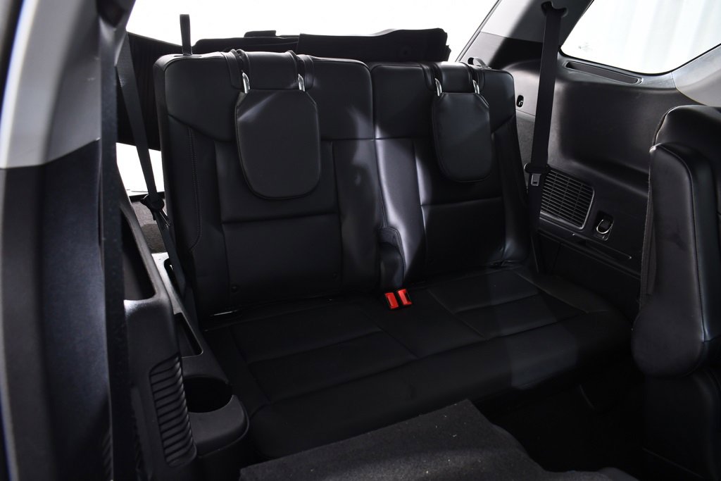 Used 2022 Ford Explorer XLT w/ Equipment Group 202A image 20