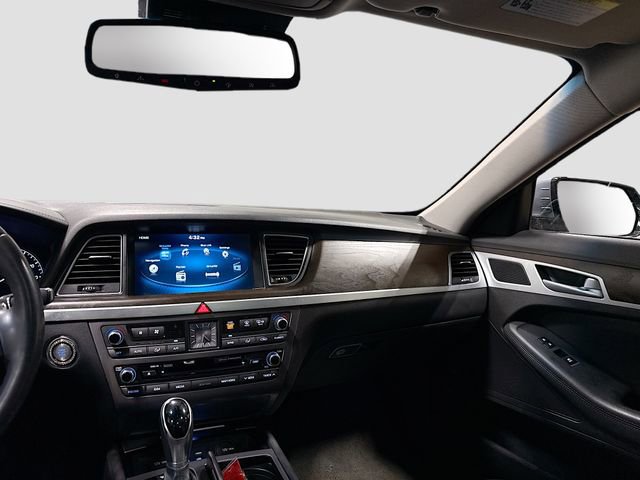 Used 2017 Genesis G80 3.8 w/ Option Group 03 image 27