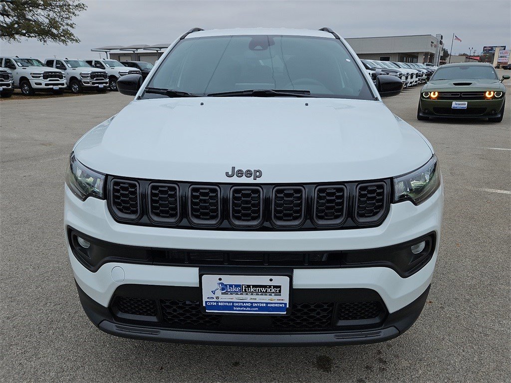 New 2026 Jeep Compass Latitude image 11