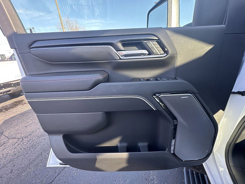 New 2026 GMC Sierra 2500 AT4X w/ LPO, Black Badging Package image 19