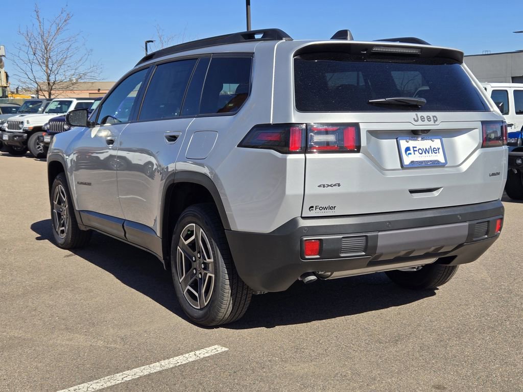New 2026 Jeep Cherokee Laredo image 3
