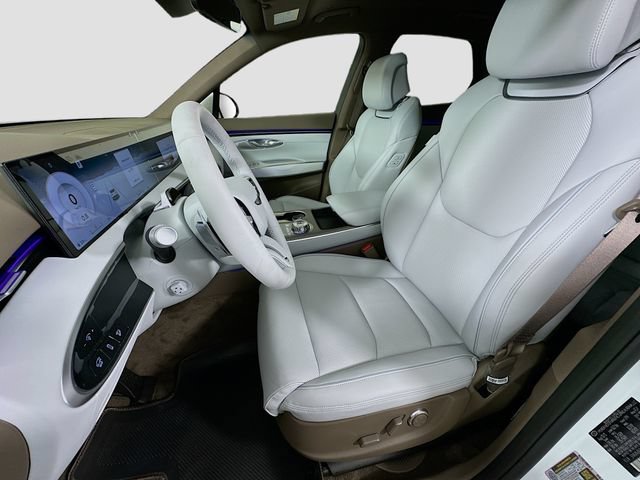 Certified 2026 Genesis GV70 2.5T Advanced AWD/4WD image 16