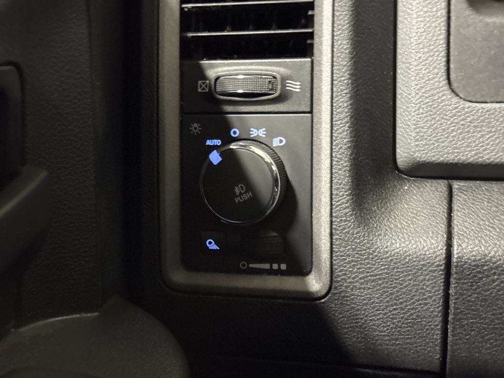 Used 2016 RAM 1500 Express w/ Popular Equipment Group AWD/4WD image 17
