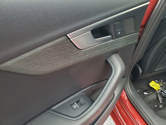 Used 2018 Audi A4 2.0T Ultra Premium w/ Convenience Package FWD image 29