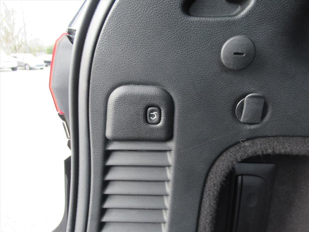 Used 2017 Jeep Grand Cherokee Altitude image 29