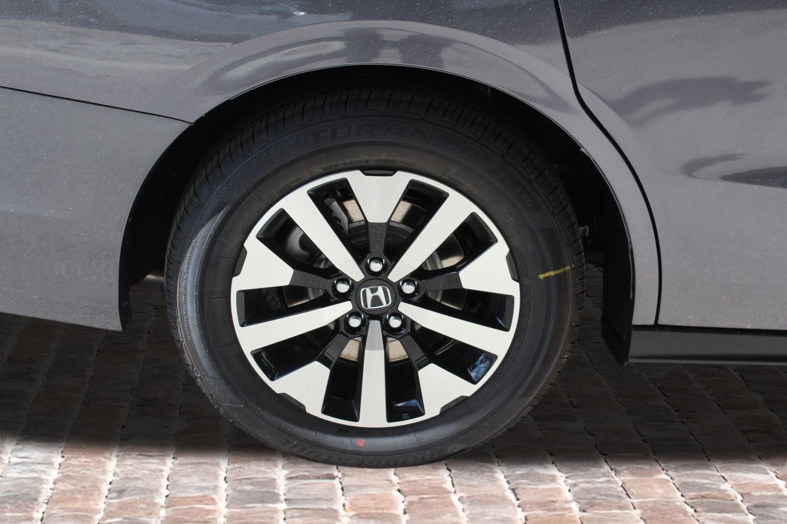 New 2026 Honda Odyssey EX-L image 38