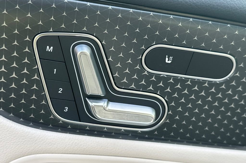 Certified 2026 Mercedes-Benz GLB 250 image 13