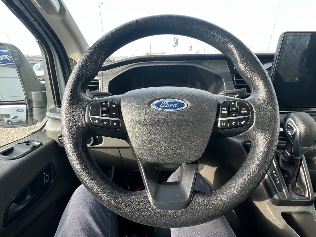 Used 2023 Ford Transit 350 XLT RWD image 20