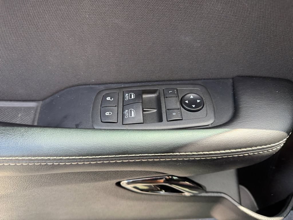 Used 2021 Dodge Challenger SRT Hellcat Redeye RWD image 28