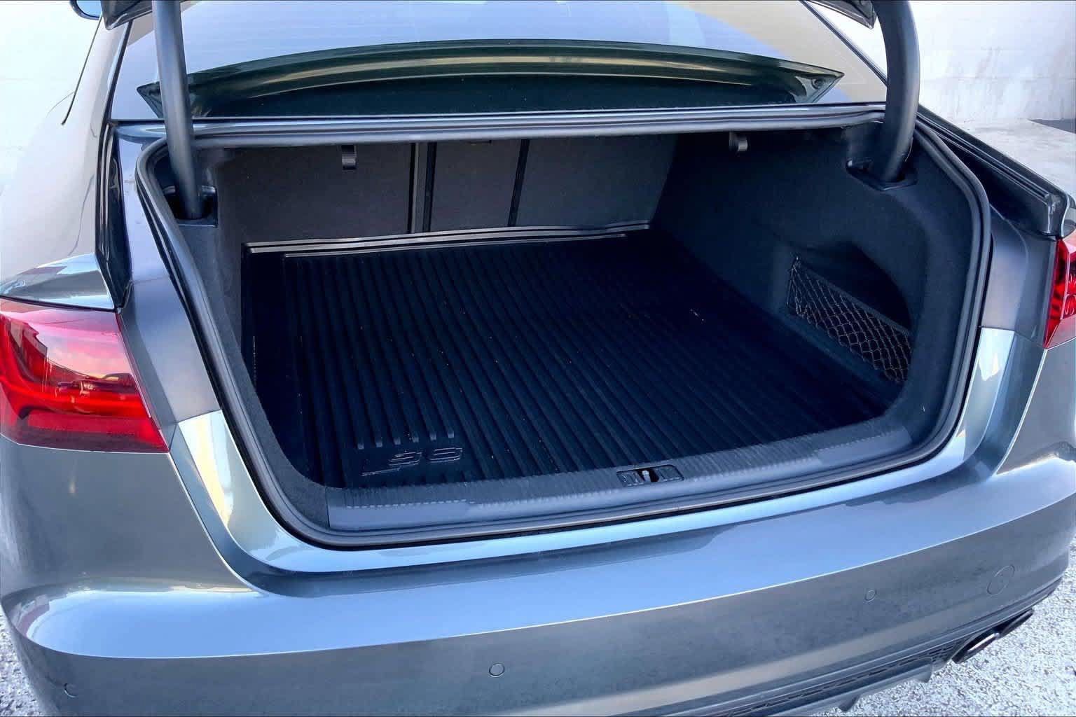Used 2018 Audi S6 Prestige AWD/4WD image 18