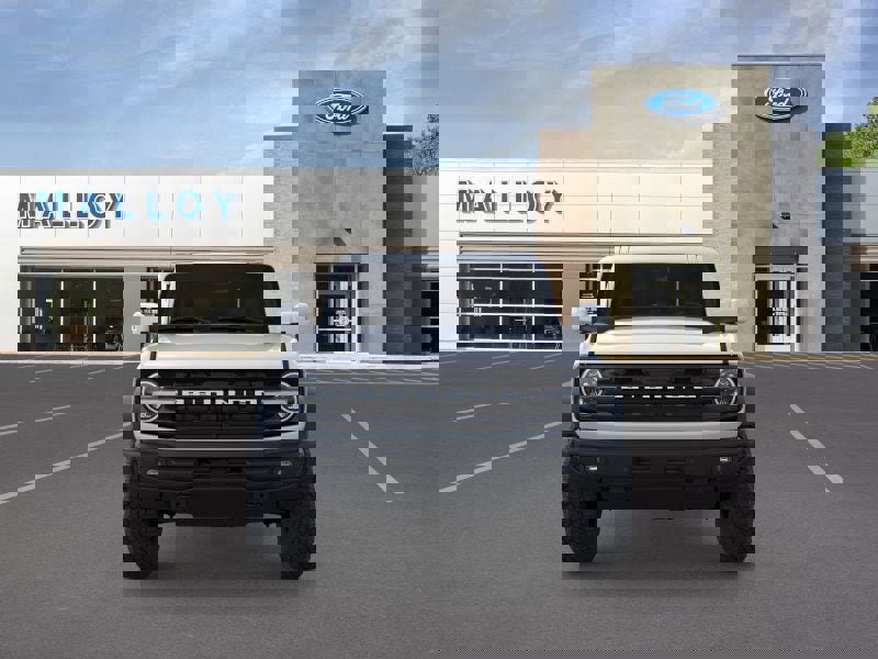 New 2025 Ford Bronco Outer Banks image 6