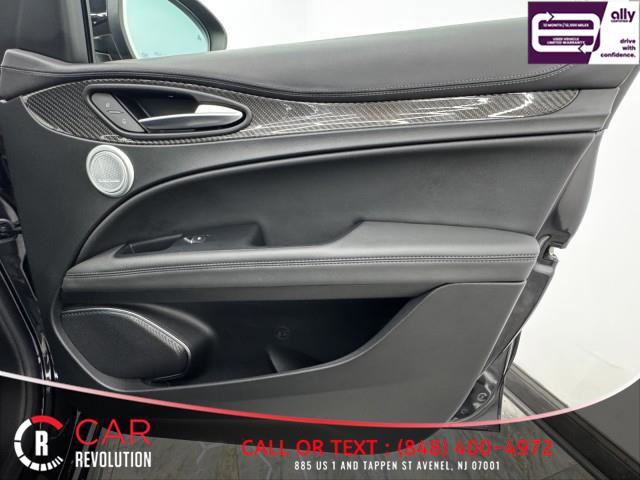 Used 2022 Alfa Romeo Stelvio Quadrifoglio w/ Active Assist Plus Package image 58