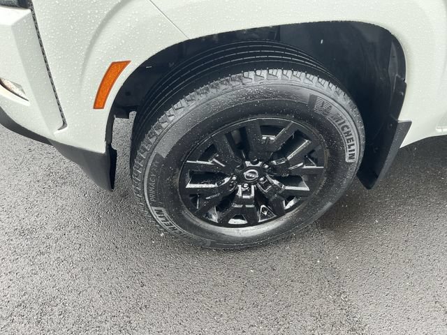 Certified 2022 Nissan Frontier SV RWD image 10