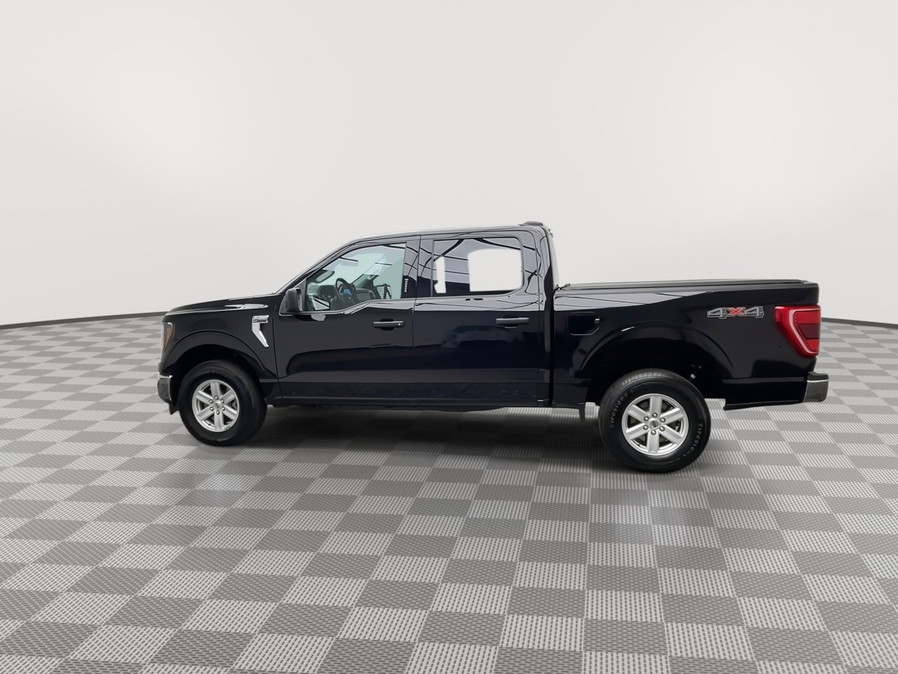 Certified 2023 Ford F150 XLT w/ Equipment Group 301A Mid AWD/4WD image 38