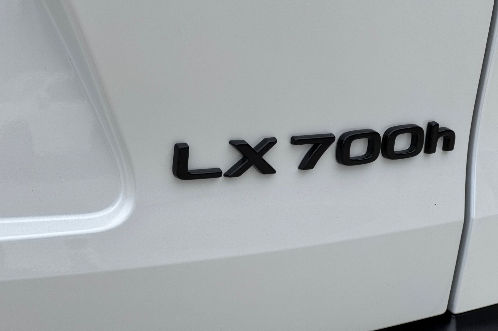 New 2026 Lexus LX 700h Overtrail AWD/4WD image 25