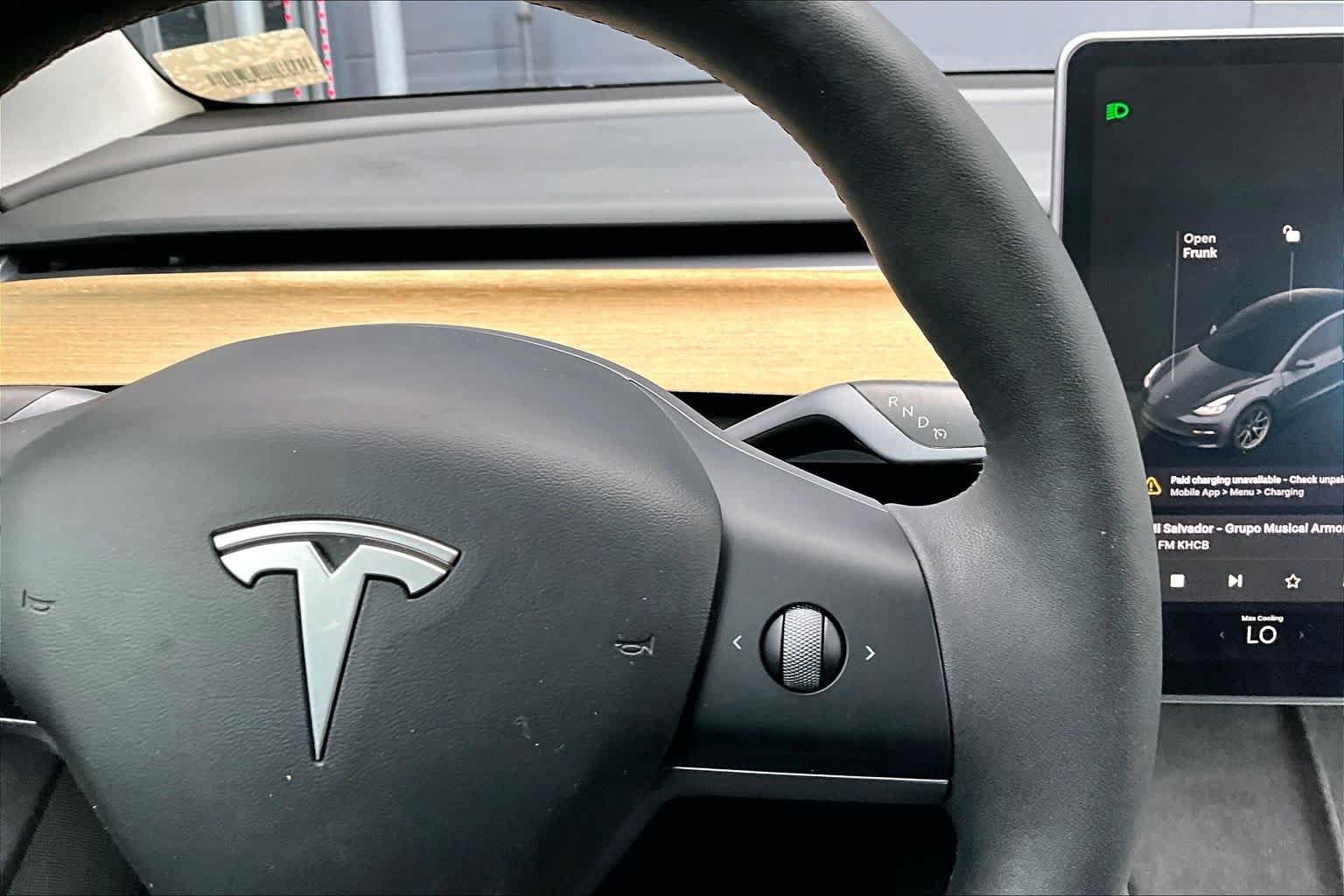 Used 2021 Tesla Model 3 Standard Range Plus RWD image 23