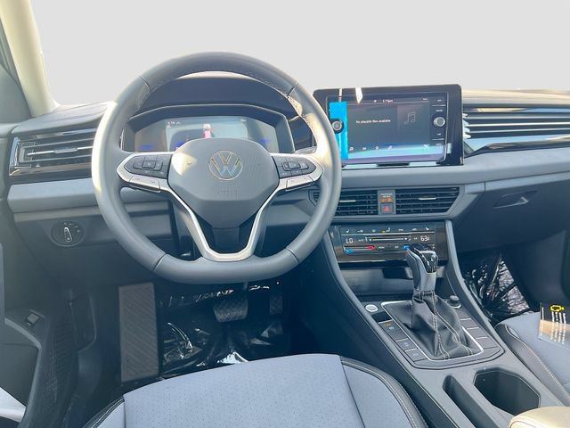 New 2026 Volkswagen Jetta SE FWD image 22