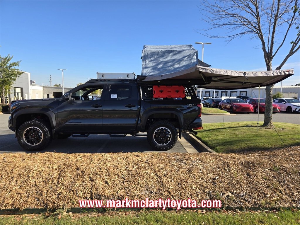 New 2025 Toyota Tacoma TRD Off-Road image 5