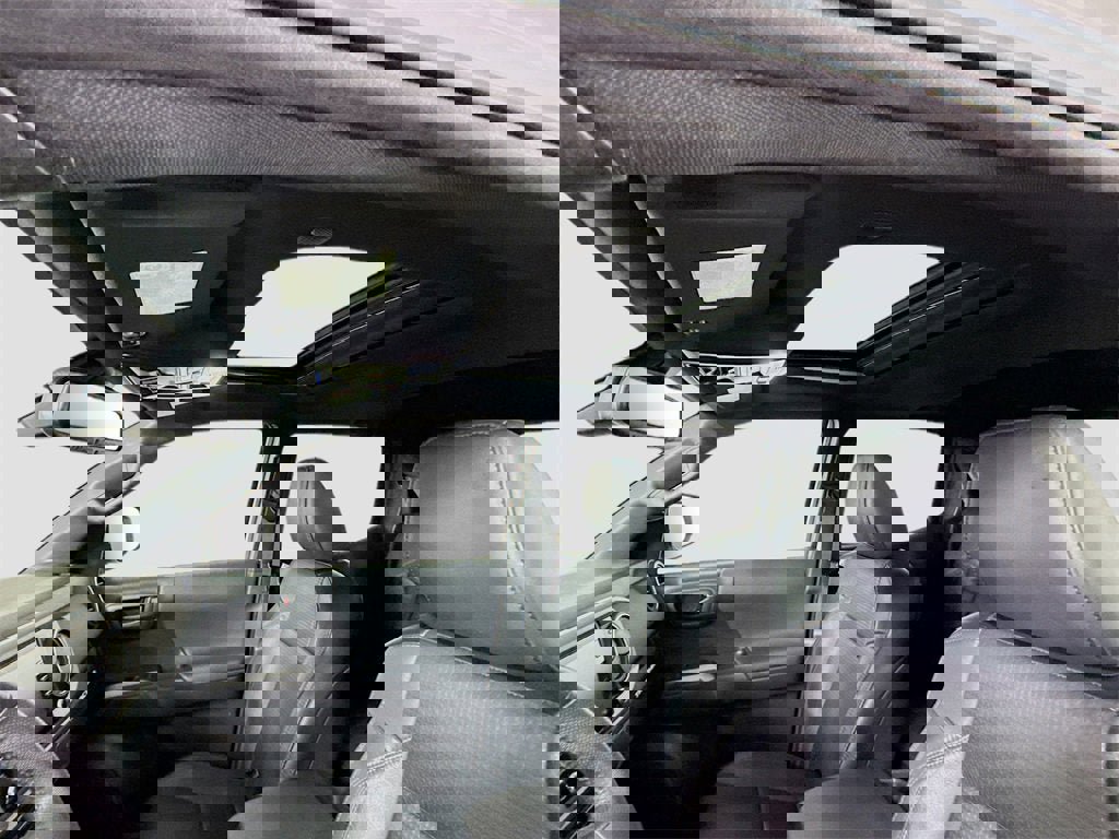 Used 2023 Toyota Tacoma TRD Off-Road image 16