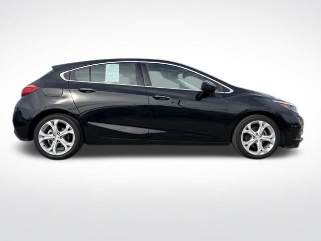 Used 2017 Chevrolet Cruze Premier image 7