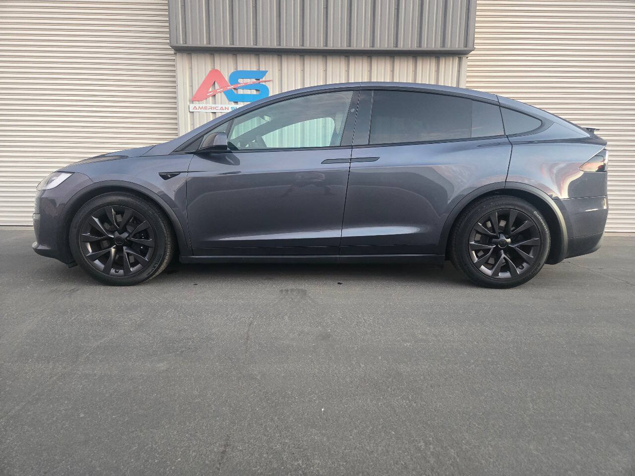 Used 2023 Tesla Model X AWD/4WD image 4