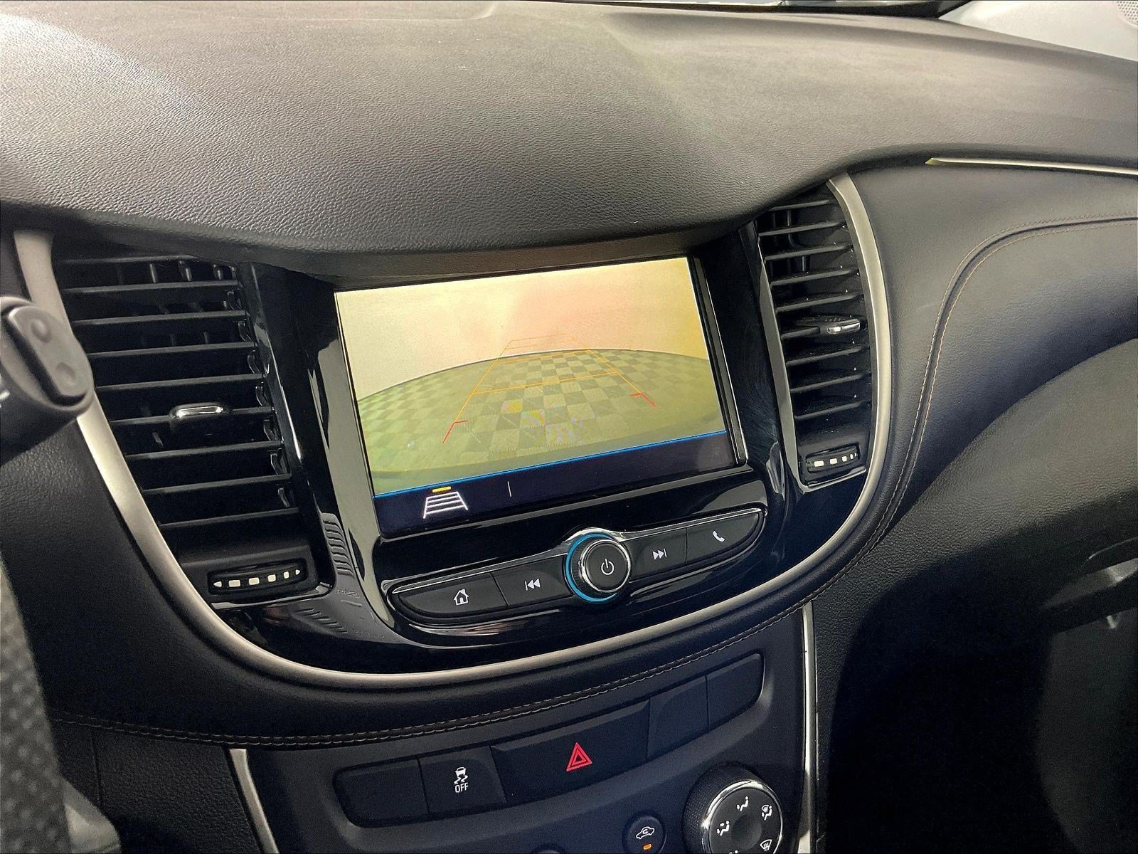 Used 2018 Chevrolet Trax LT FWD image 13