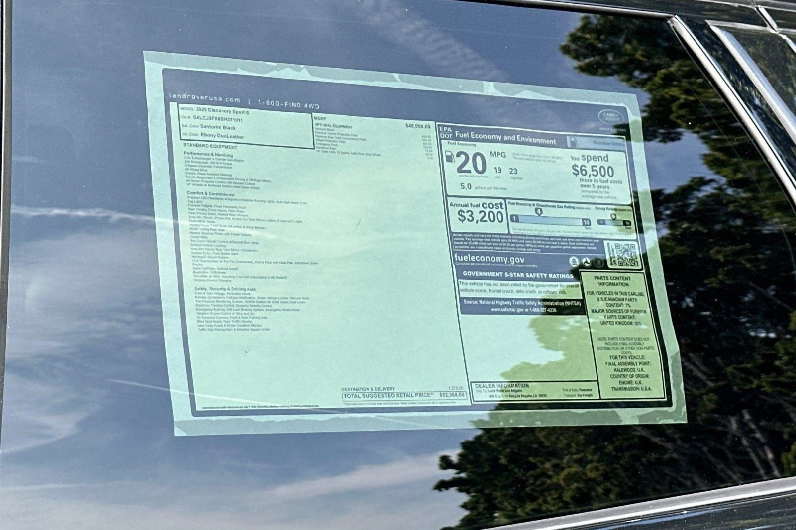 New 2025 Land Rover Discovery Sport S image 29