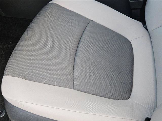 New 2025 Toyota RAV4 XLE image 4