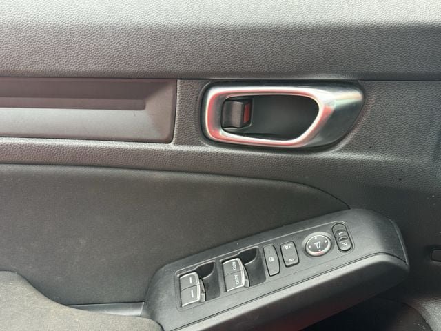 Used 2025 Honda Civic Sport image 20