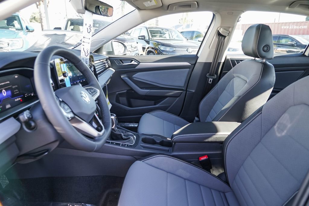 New 2026 Volkswagen Jetta SE image 23