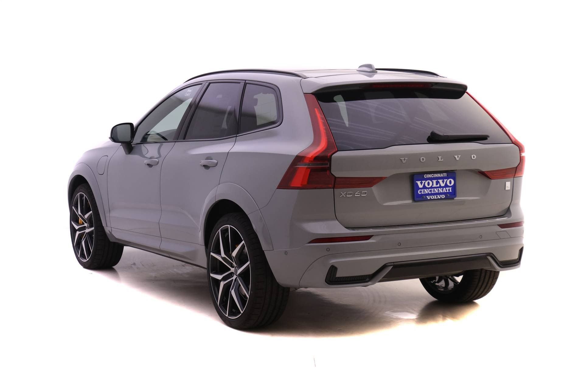 New 2026 Volvo XC60 T8 Polestar w/ Protection Package Premier image 5