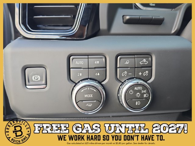 New 2026 GMC Sierra 2500 AT4 w/ Technology Package AWD/4WD image 23