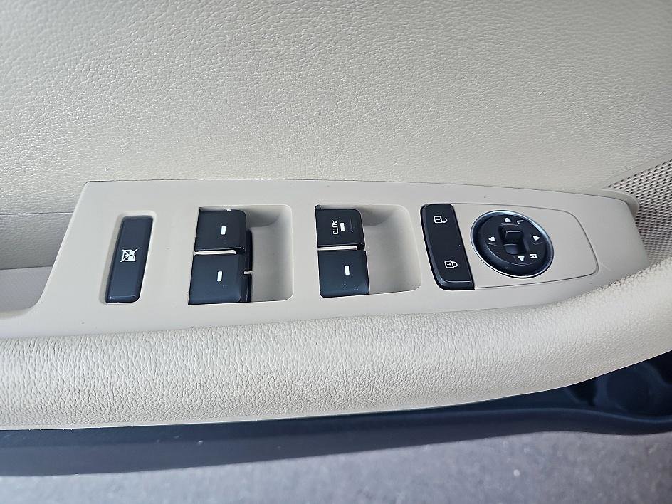 Used 2017 Hyundai Sonata SE image 11