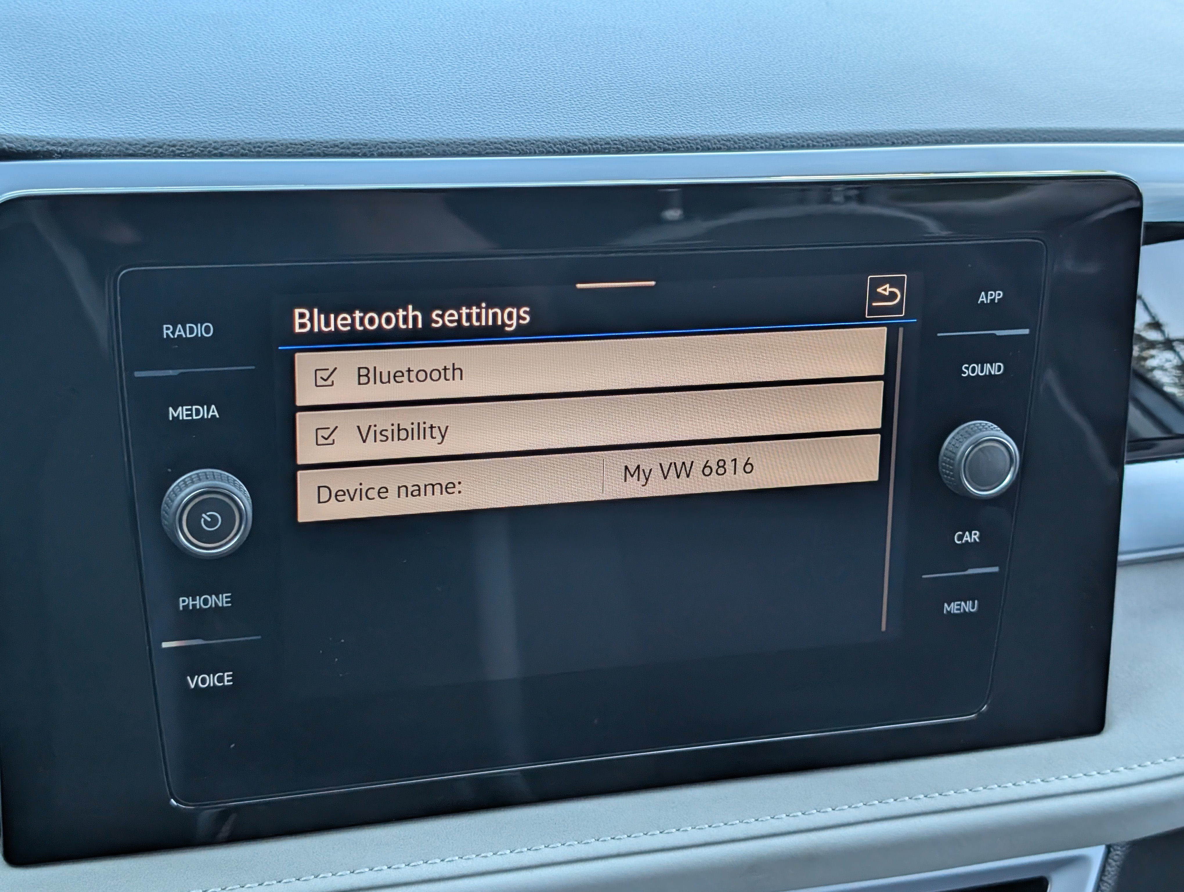 Used 2025 Volkswagen Taos SE FWD image 28