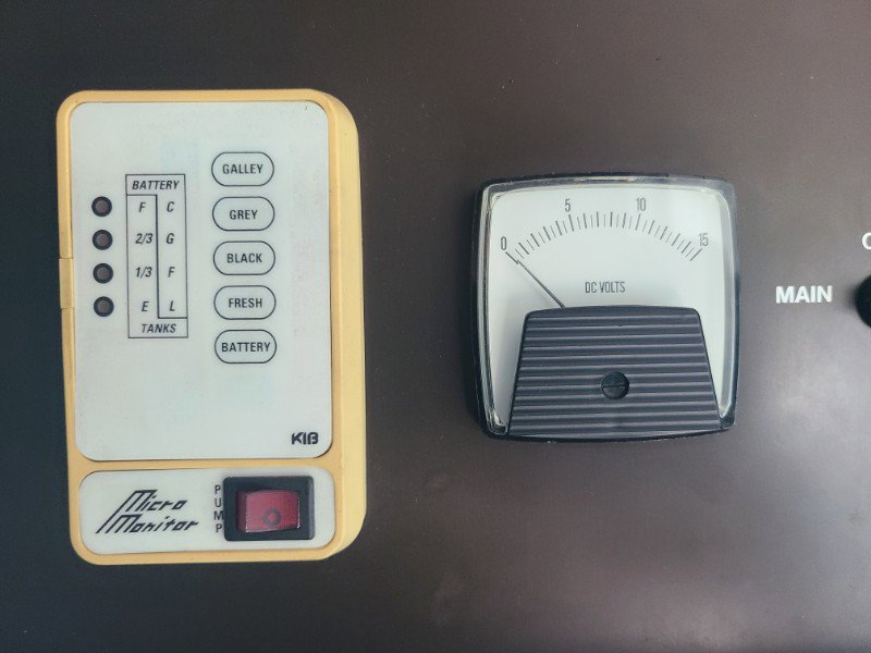 Used 1999 Ford E-450 and Econoline 450 image 23