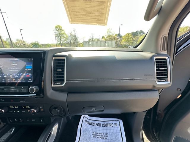 Used 2024 Nissan Frontier SL w/ Technology Package RWD image 16