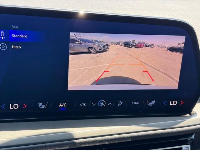 Certified 2025 Chevrolet Traverse LT AWD/4WD image 18