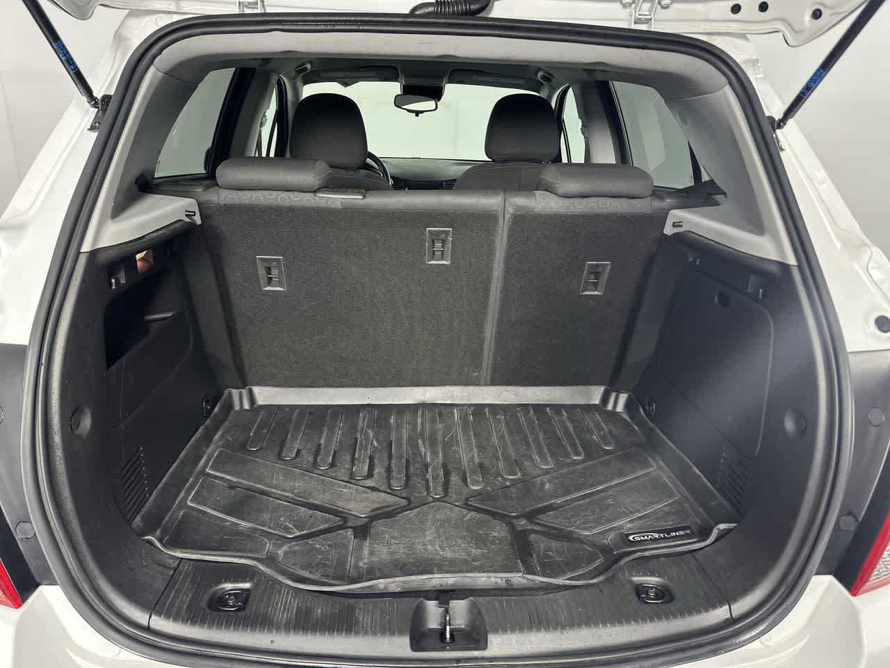 Used 2022 Chevrolet Trax LS w/ Tint and Cruise Package AWD/4WD image 20