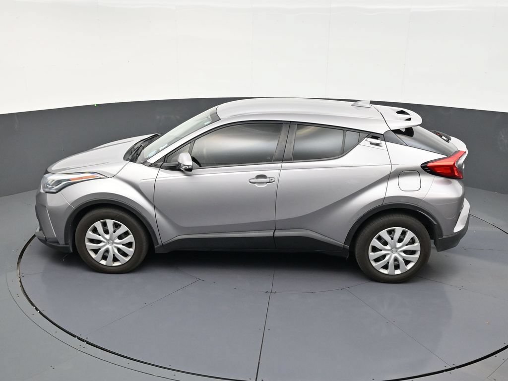 Used 2020 Toyota C-HR LE FWD image 13