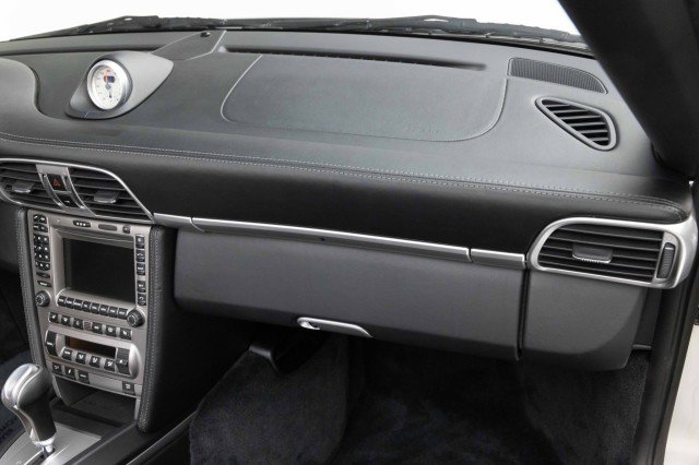 Used 2006 Porsche 911 Carrera S RWD image 32