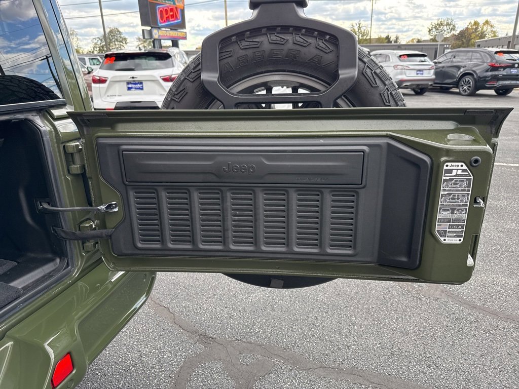 Used 2024 Jeep Wrangler High Altitude image 52