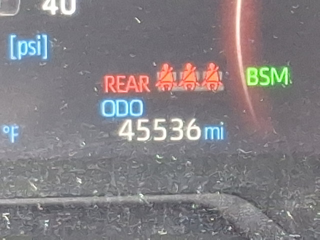 Used 2025 Toyota RAV4 XLE AWD/4WD image 19